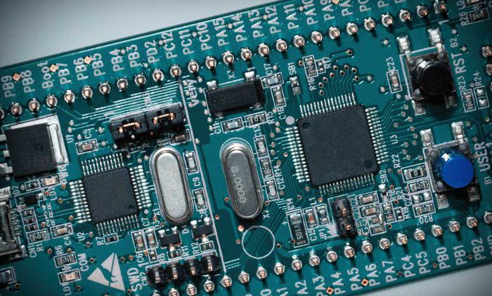 Altium PCB Design: Learn by building Circuits